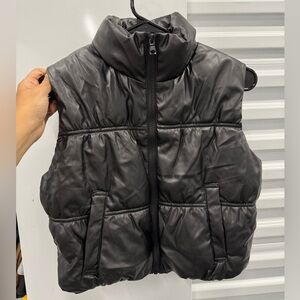 Love Tree Black Puffer Vest